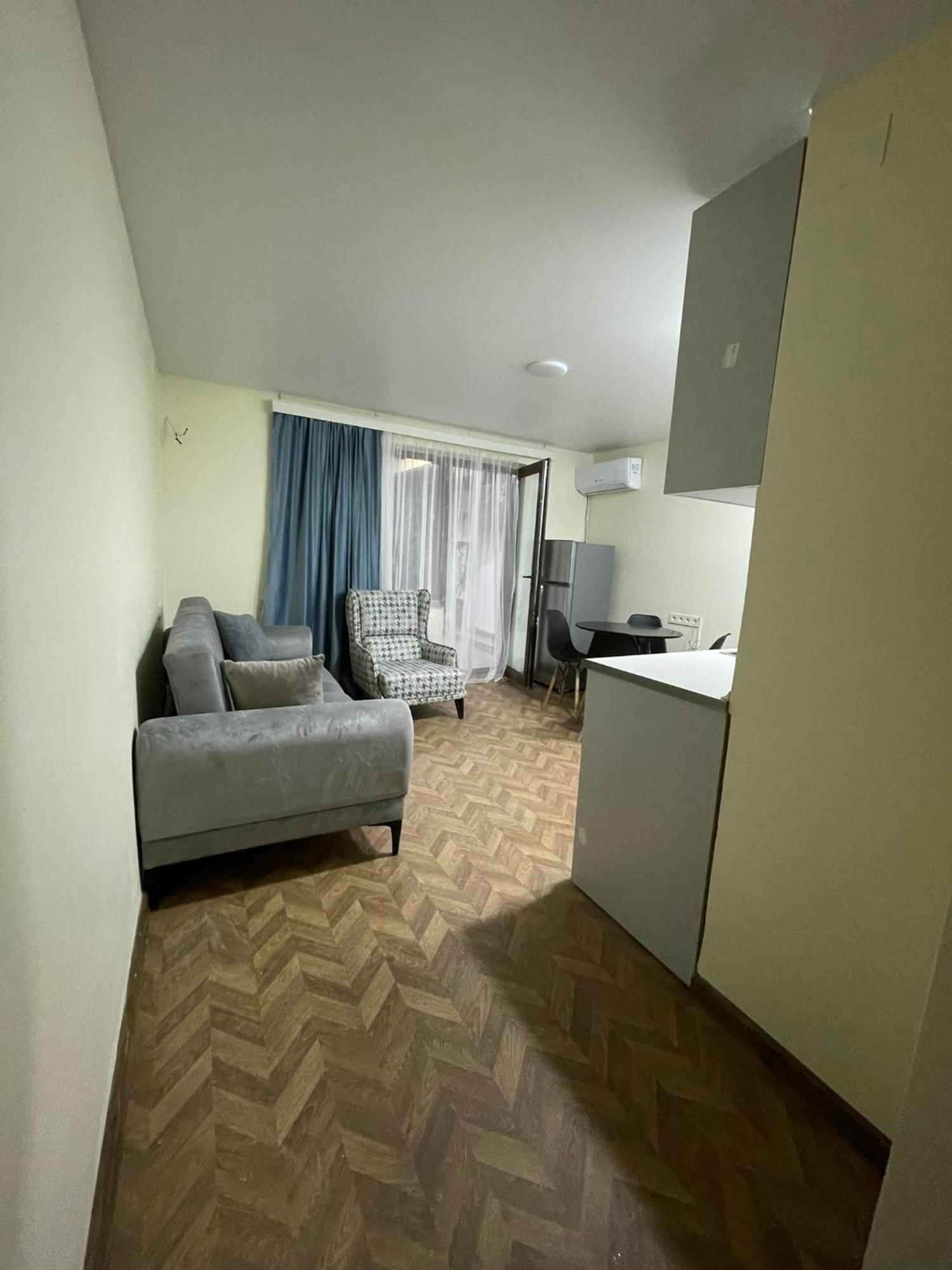 Flats At Era Square Hotel Batoemi Buitenkant foto